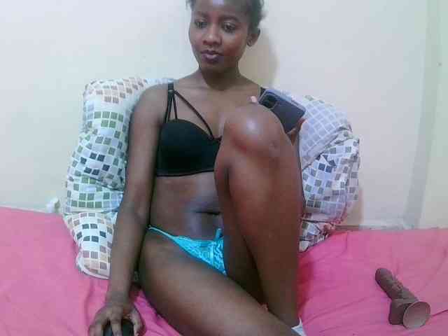 pretty-alice webcam