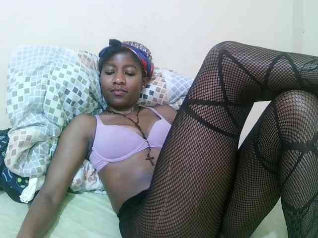 pretty-alice webcam
