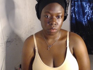 Eboni-hotboobs