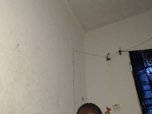 Eboni-hotboobs live cam preview