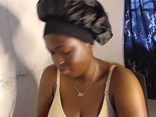 Eboni-hotboobs