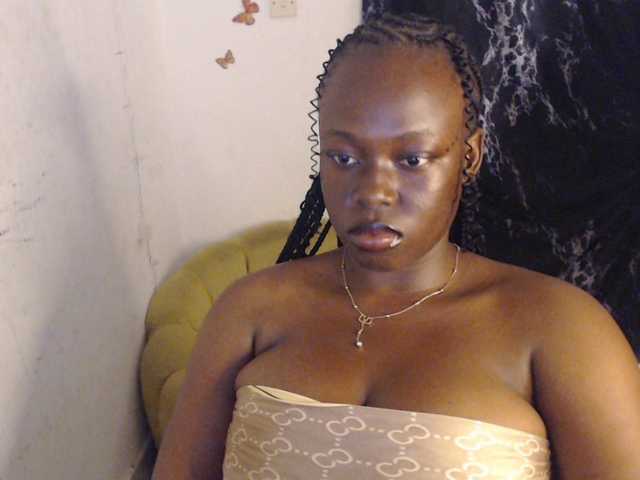 Eboni-hotboobs