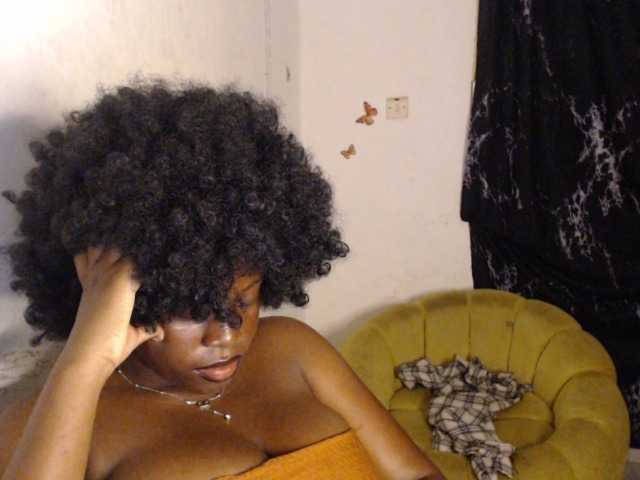 Eboni-hotboobs