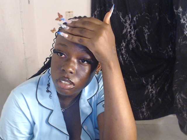 Eboni-hotboobs