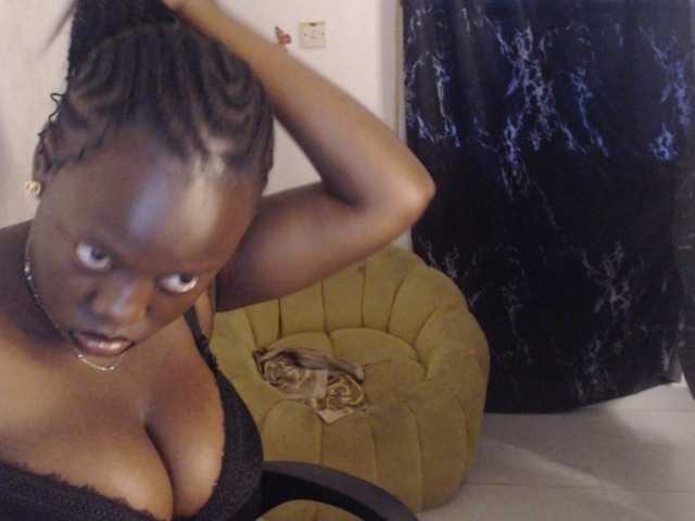 Eboni-hotboobs