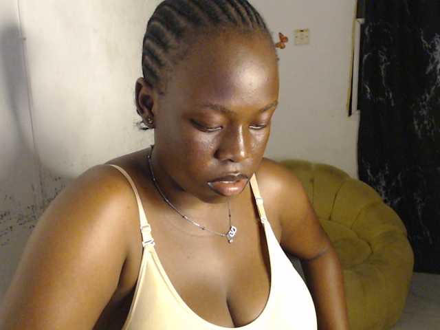 Eboni-hotboobs