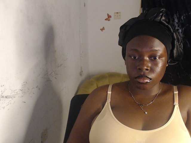 Eboni-hotboobs