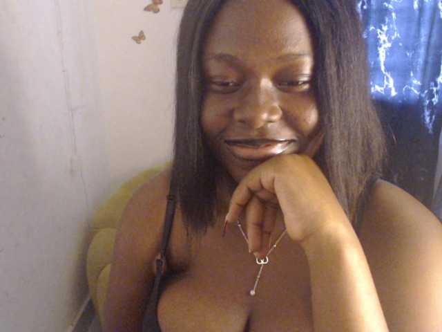 Eboni-hotboobs