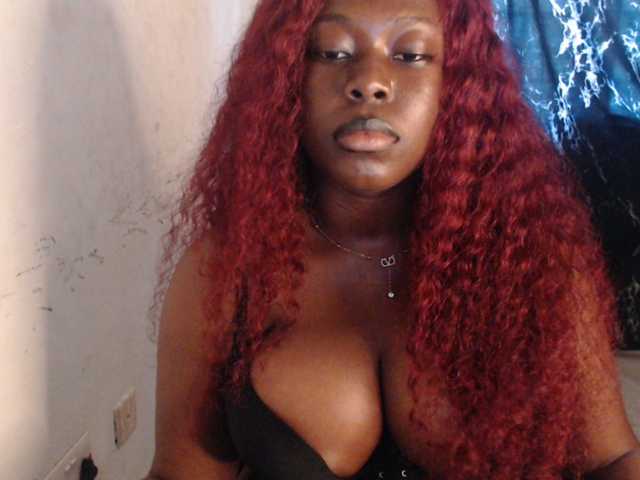 Eboni-hotboobs