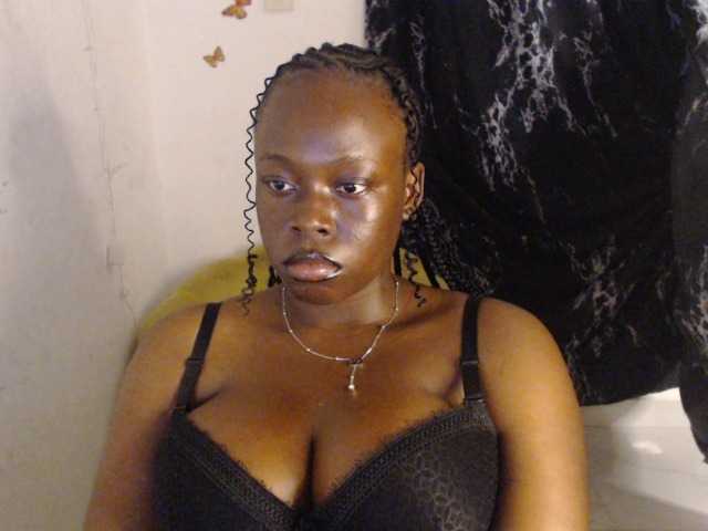Eboni-hotboobs