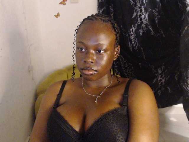 Eboni-hotboobs