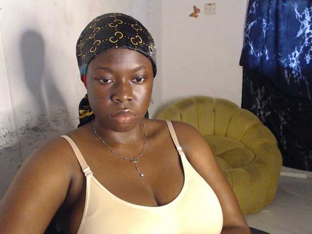 Eboni-hotboobs