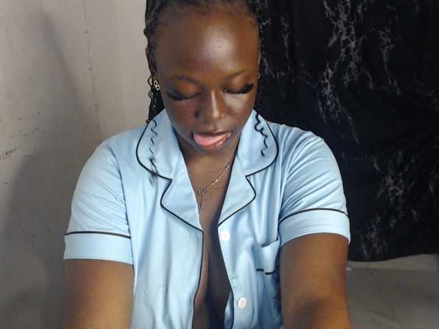 Eboni-hotboobs