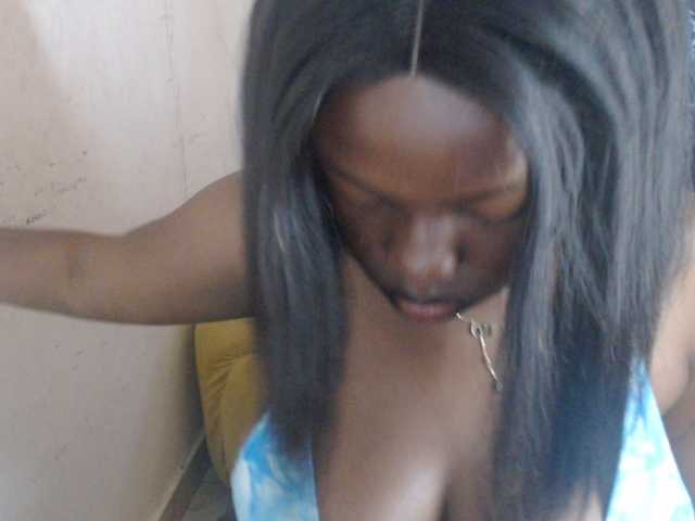 Eboni-hotboobs