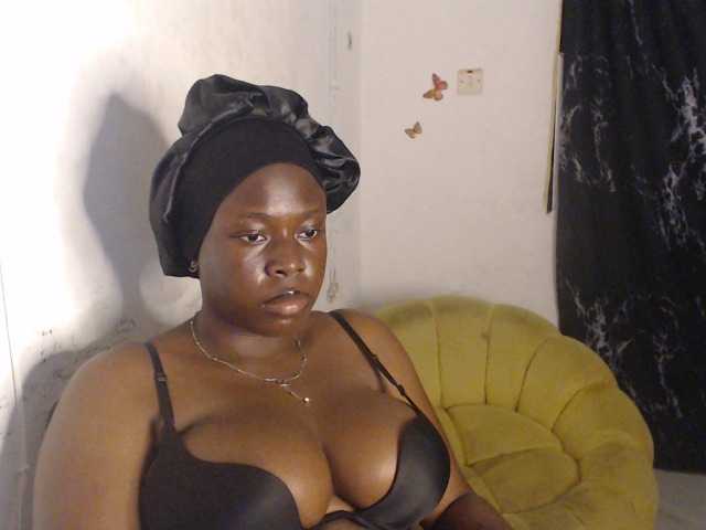 Eboni-hotboobs