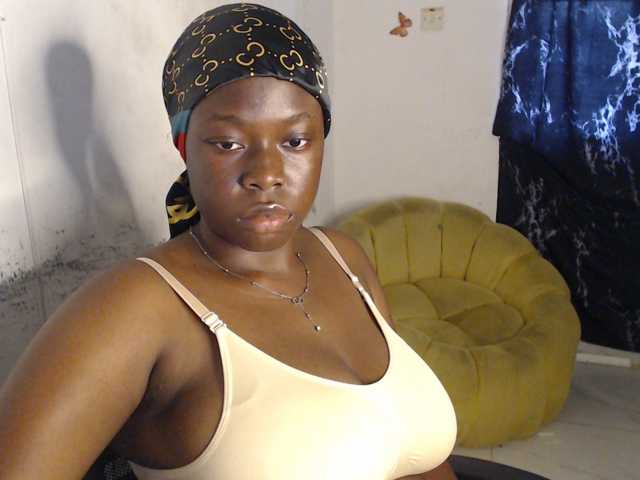 Eboni-hotboobs