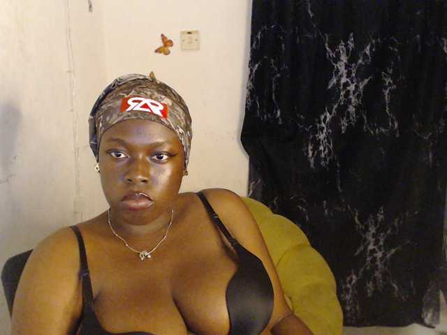 Eboni-hotboobs