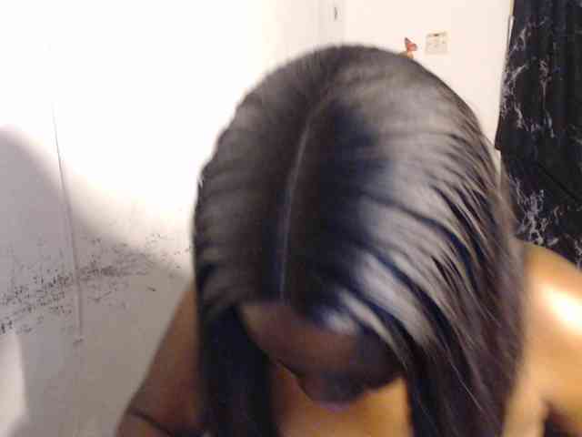 Eboni-hotboobs