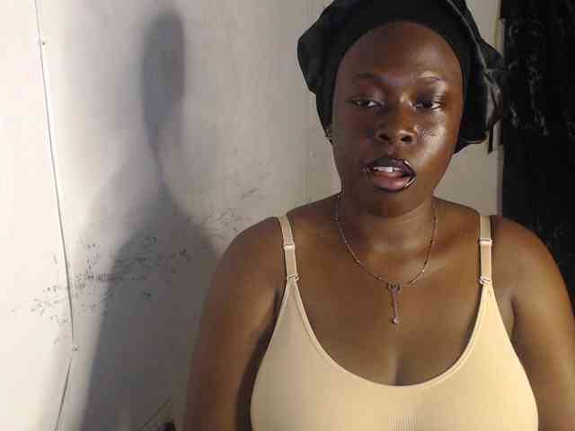 Eboni-hotboobs Eboni-hotboobs