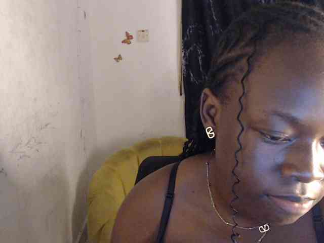 Eboni-hotboobs