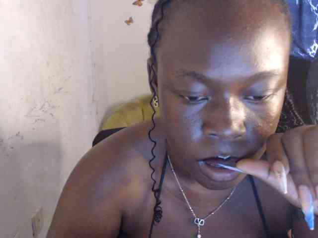 Eboni-hotboobs