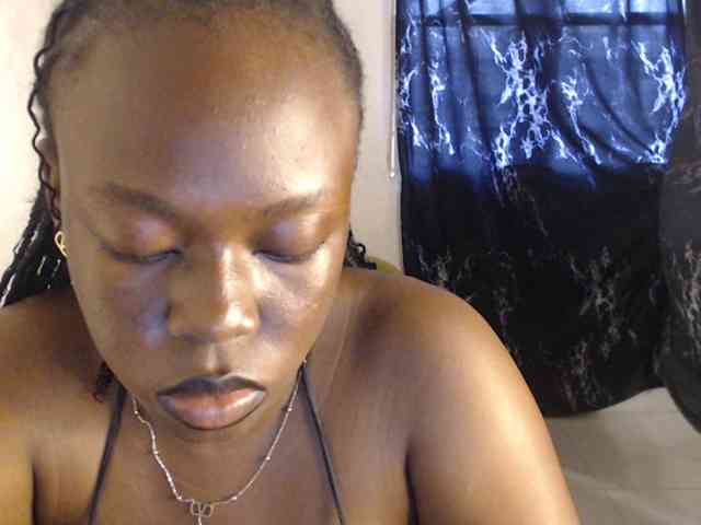 Eboni-hotboobs