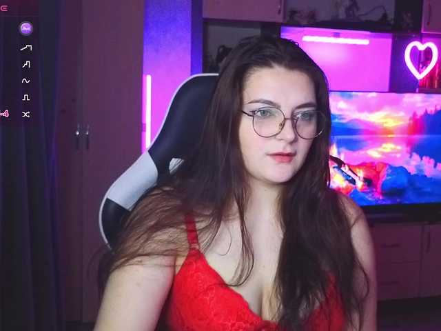KatieMuse63 live cam on BongaCams