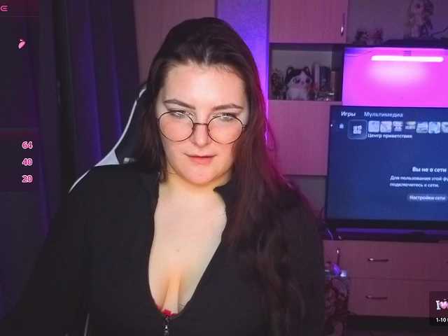 KatieMuse63 live cam on BongaCams