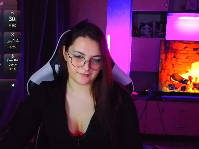 KatieMuse63 live cam on BongaCams