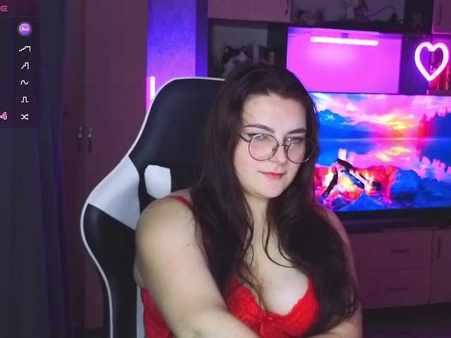 KatieMuse63 live cam on BongaCams