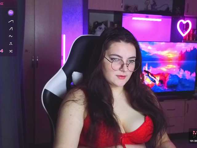 KatieMuse63 live cam on BongaCams
