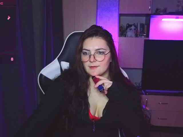 KatieMuse63 webcam