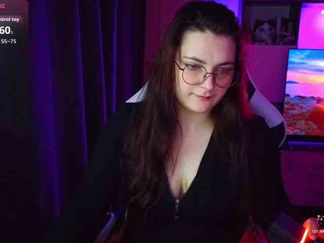 KatieMuse63 webcam