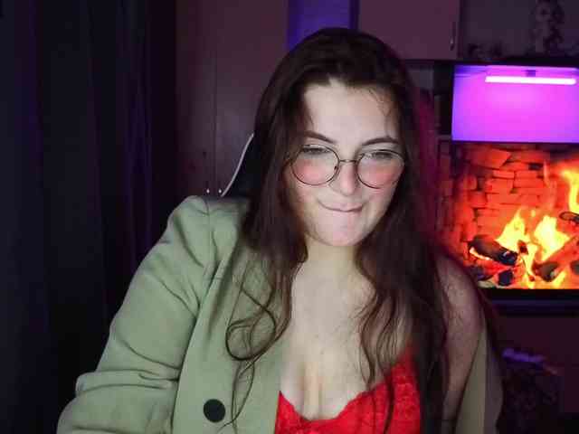 KatieMuse63 webcam