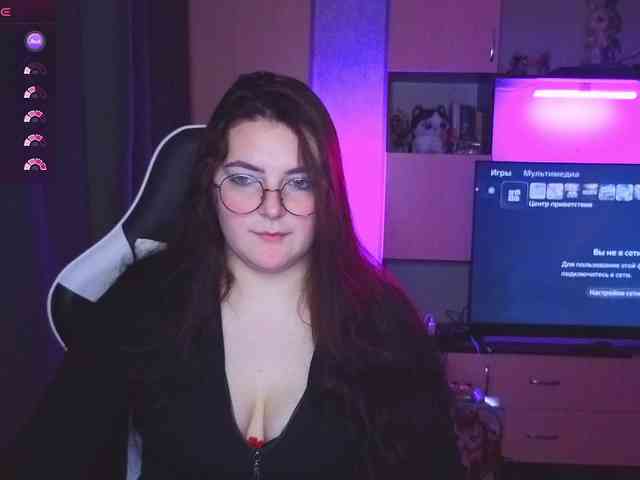KatieMuse63 webcam