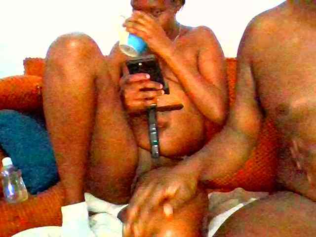 SquirtingEbony-202 webcam