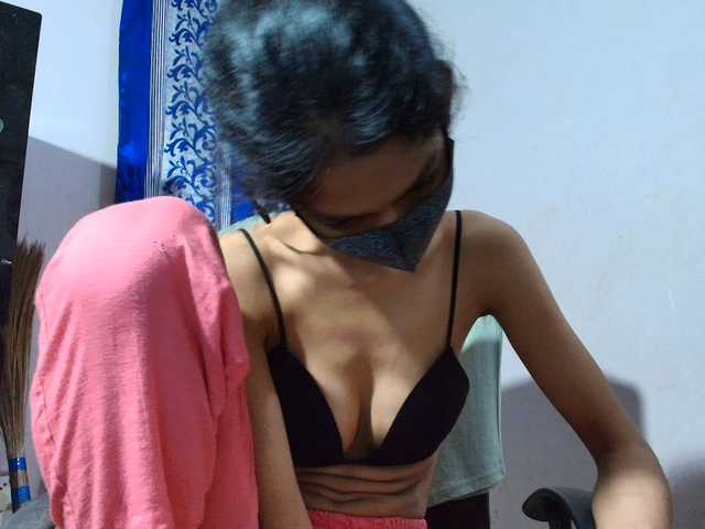 Yeasty1men live cam on BongaCams