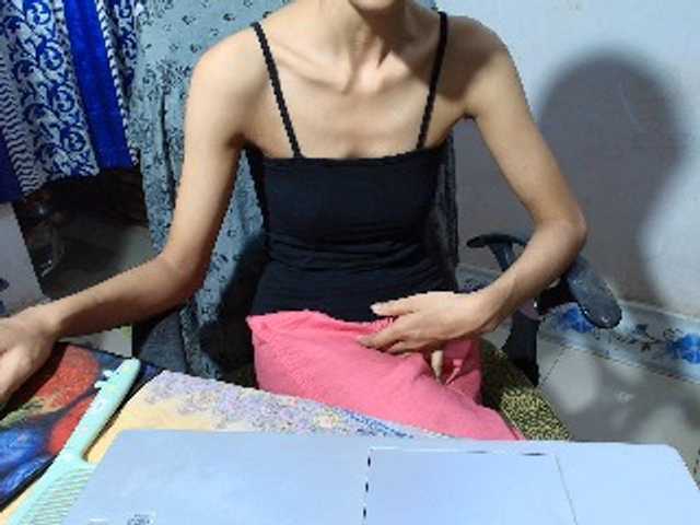 Yeasty1men live cam on BongaCams