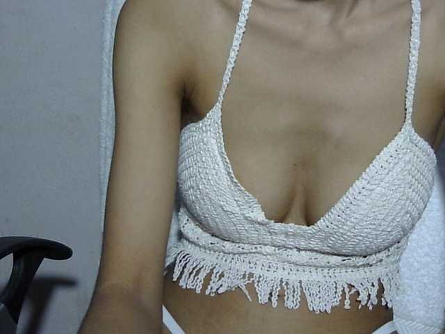 Yeasty1men live cam on BongaCams