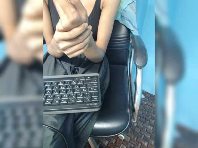 Yeasty1men live cam on BongaCams