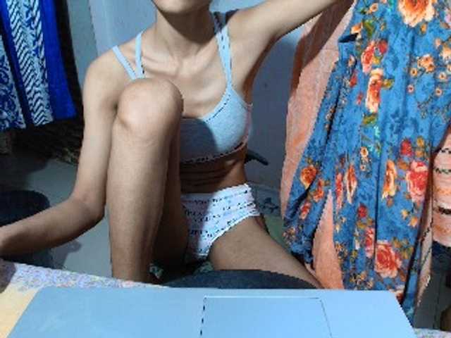 Yeasty1men live cam on BongaCams