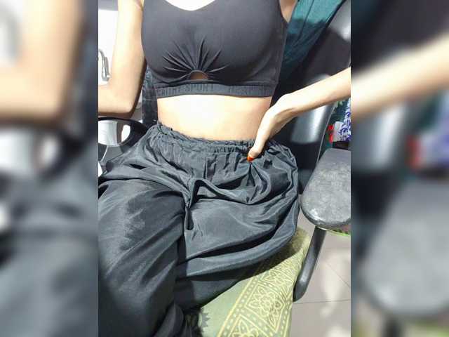 Yeasty1men live cam on BongaCams