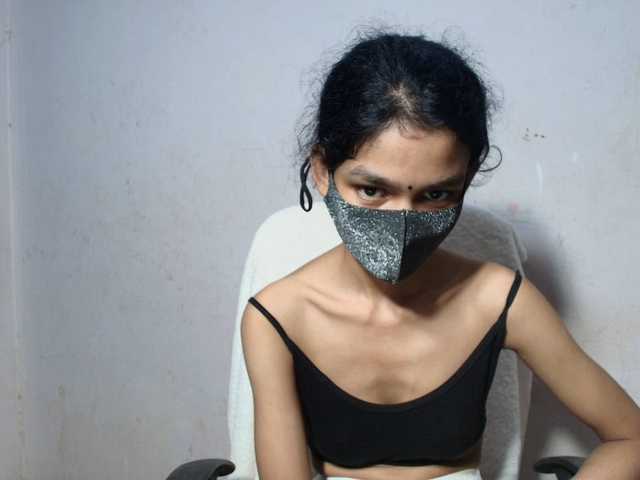 Yeasty1men live cam on BongaCams