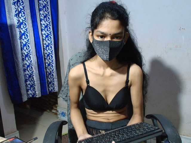 Yeasty1men live cam on BongaCams
