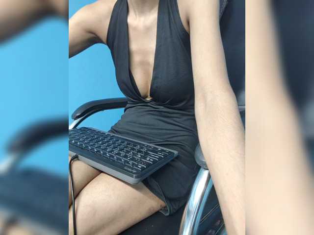Yeasty1men live cam on BongaCams