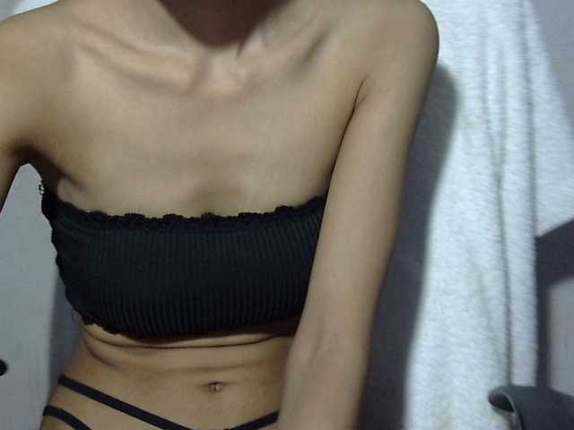 Yeasty1men live cam on BongaCams