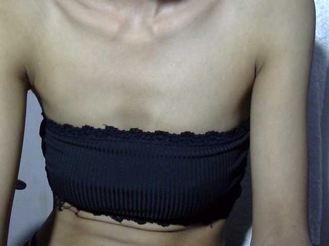 Yeasty1men live cam on BongaCams