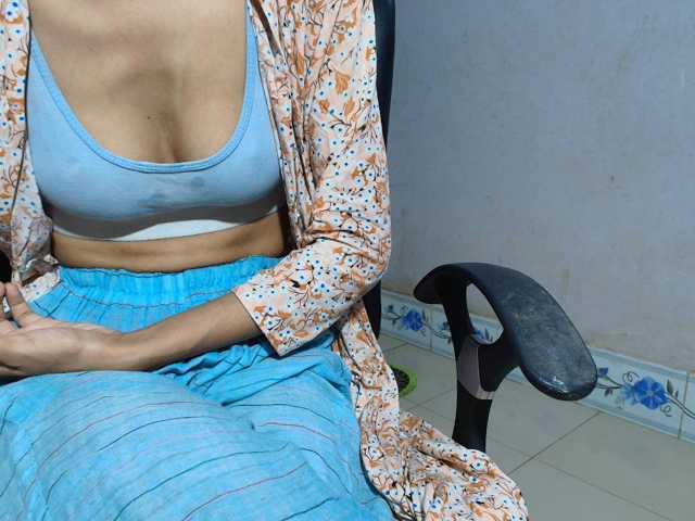 Yeasty1men live cam on BongaCams