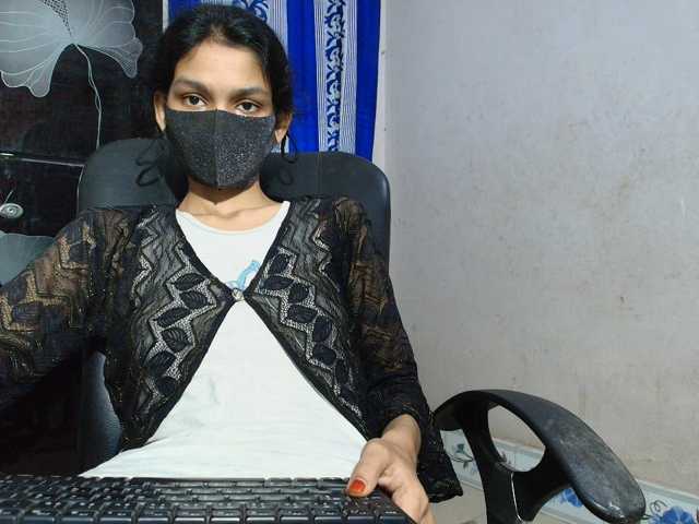 Yeasty1men live cam on BongaCams