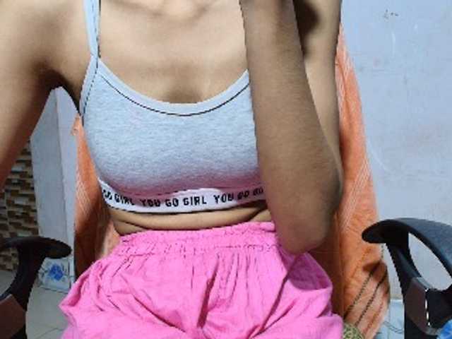 Yeasty1men live cam on BongaCams